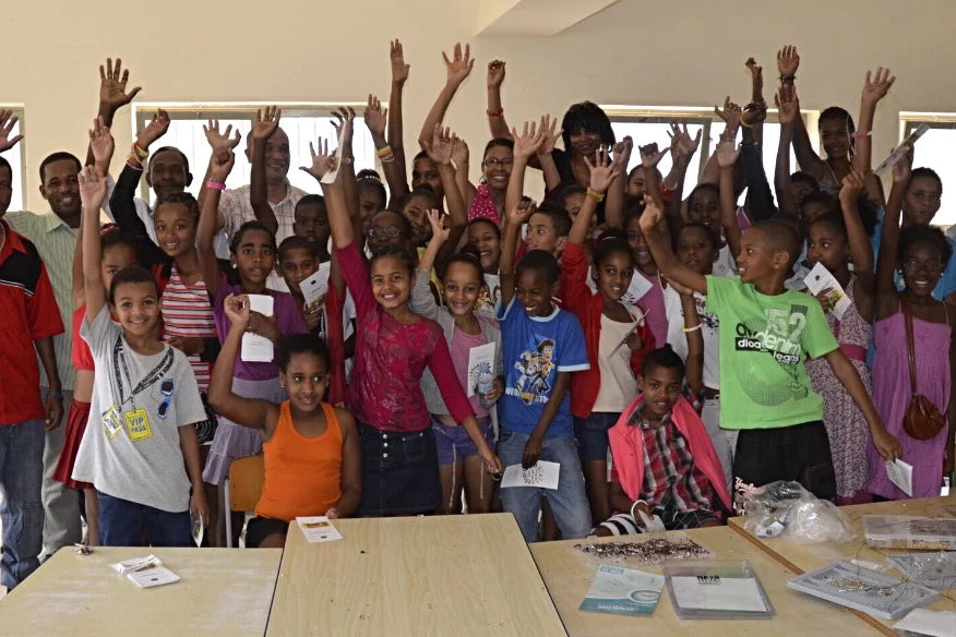 Empowering Dreams : Alzerina Jewelry's Mission for Underprivileged Children in Cape Verde