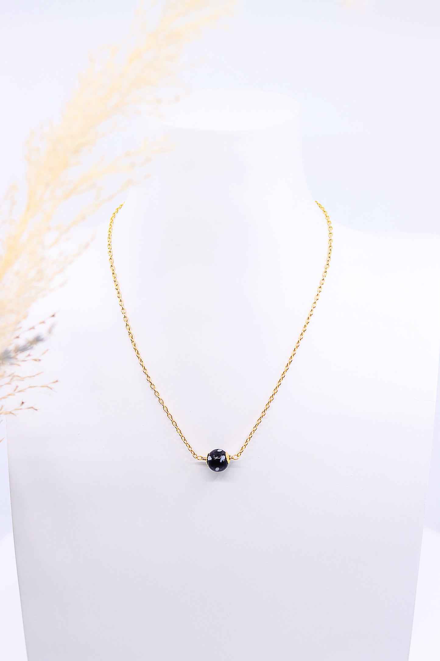 Filhota Necklace - Dainty Evil Eye Protection Jewelry