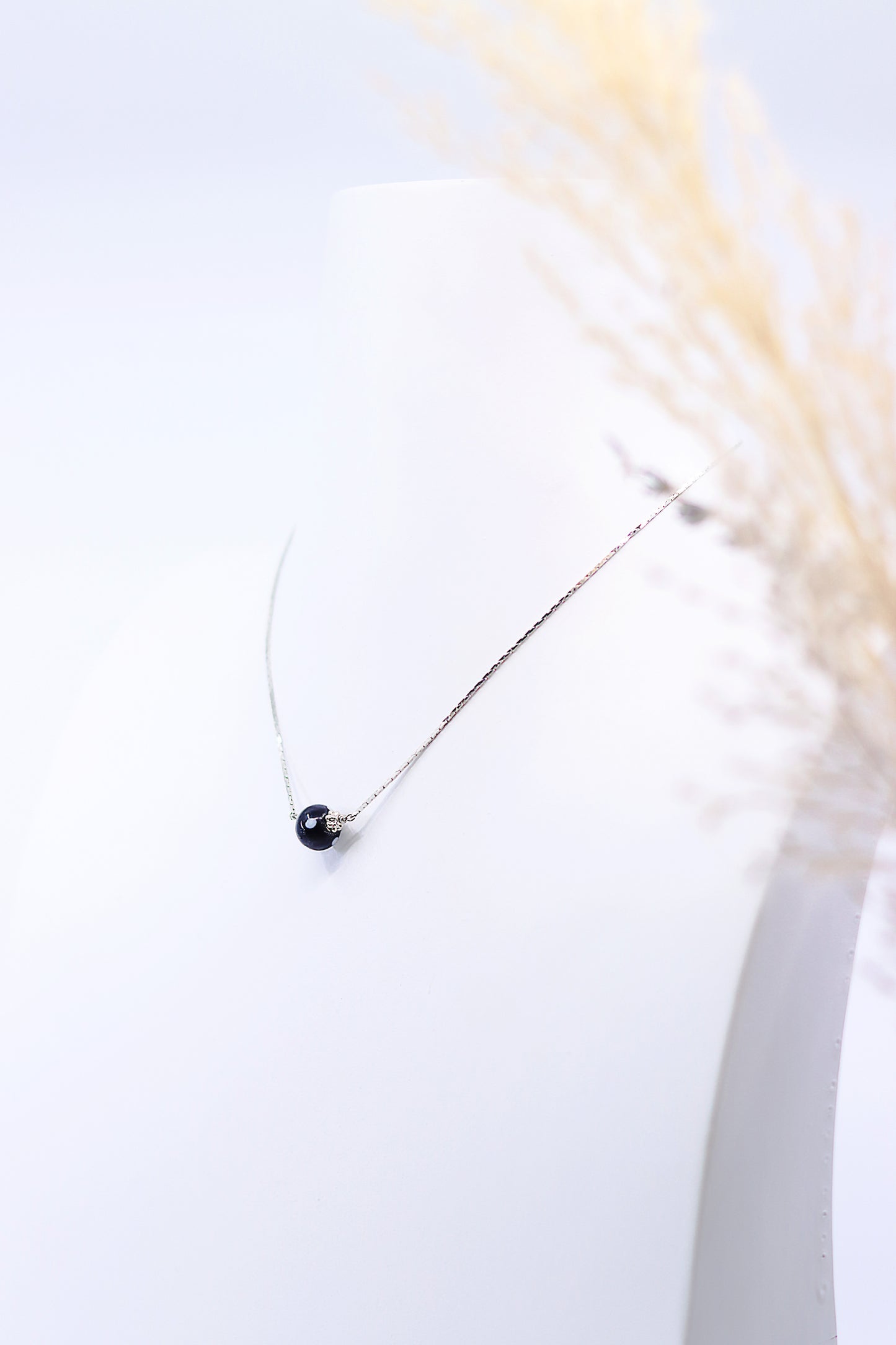 Filhota Necklace - Dainty Evil Eye Protection Jewelry