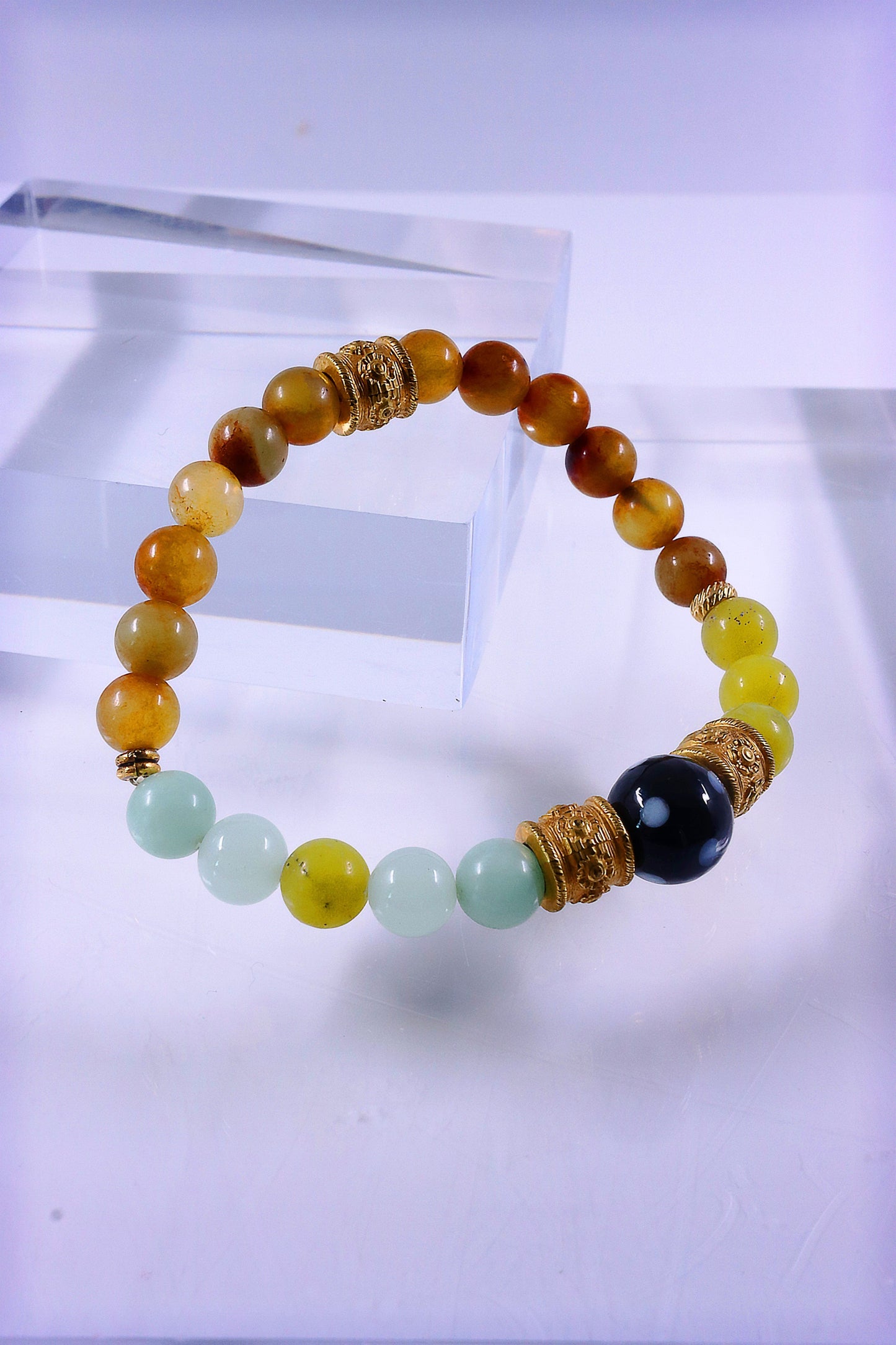 Manha Bracelet