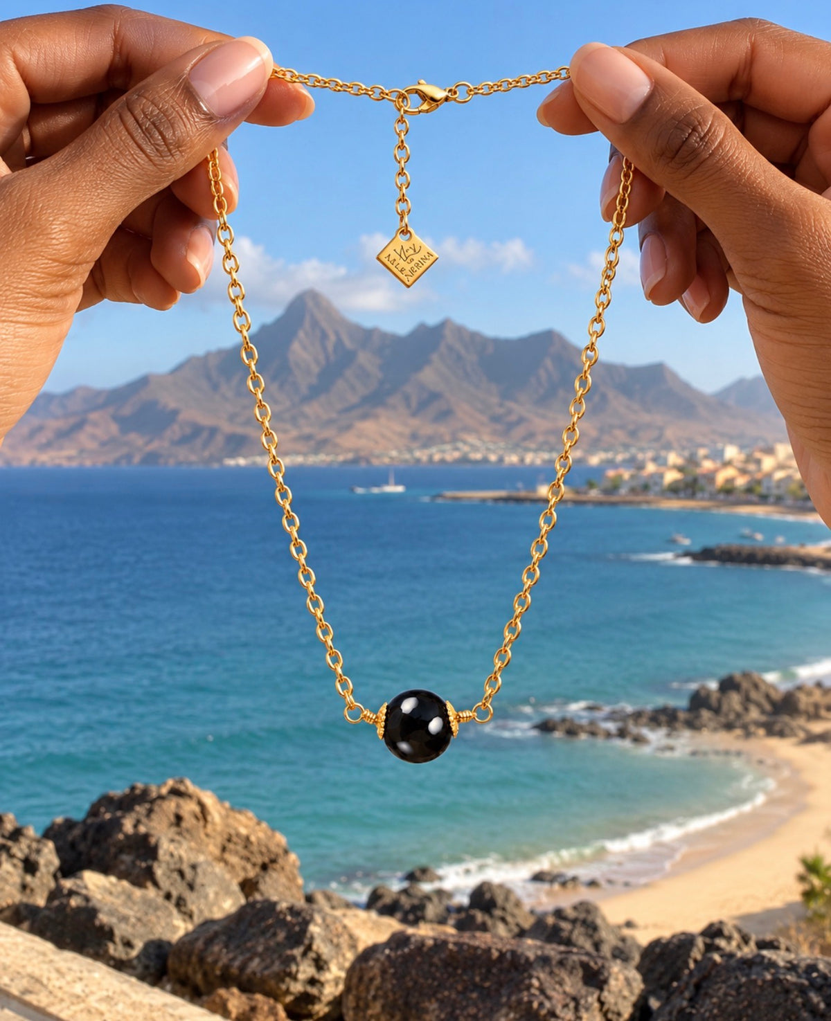 Filhota Necklace - Dainty Evil Eye Protection Jewelry