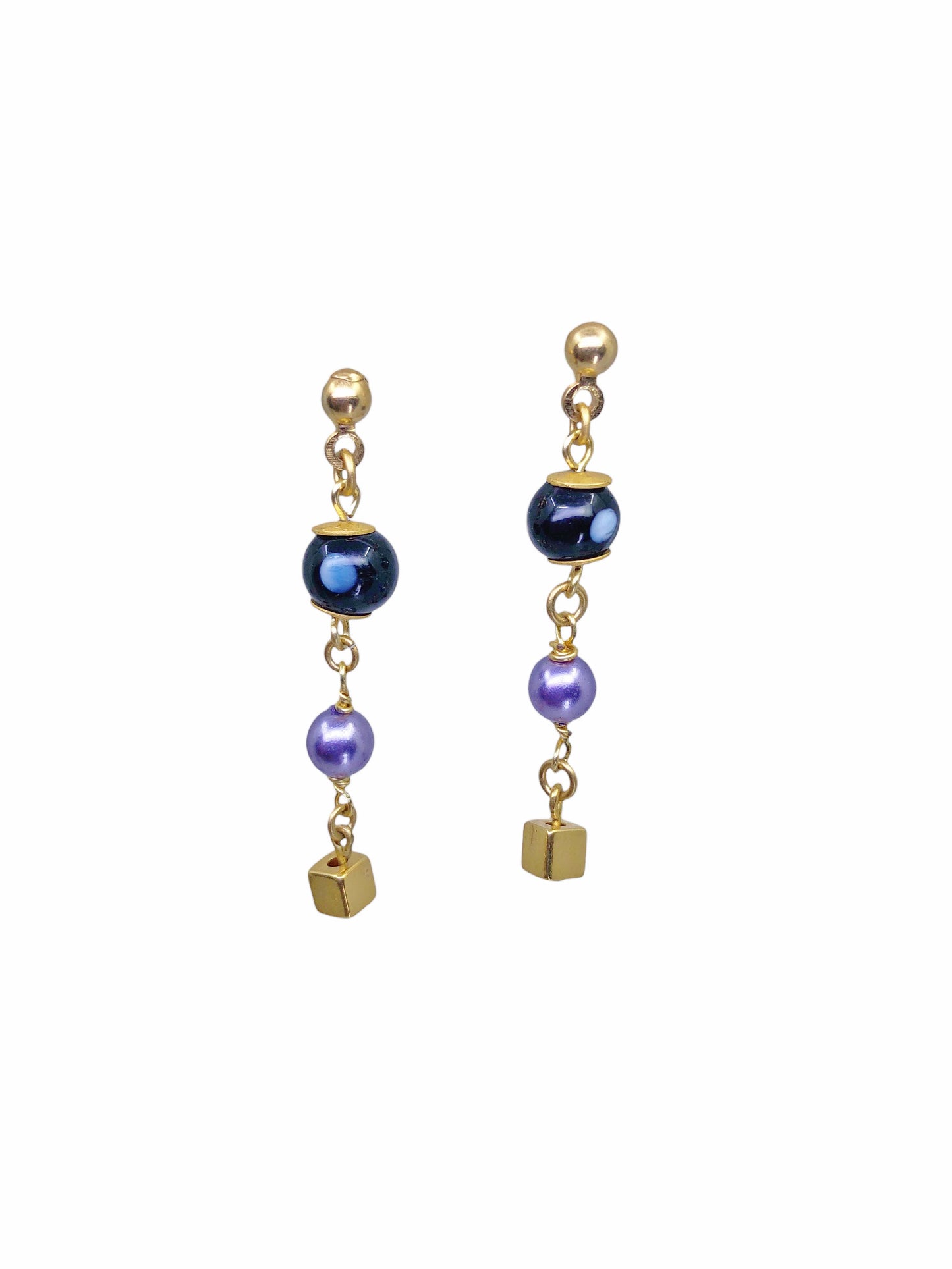 Leocadia Earrings