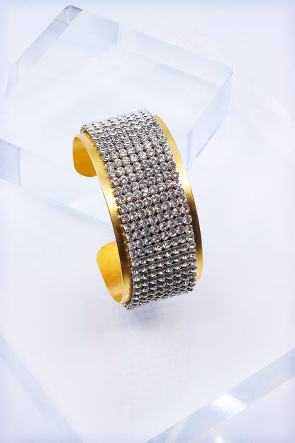 Crystalized Cuff - Alzerina Jewelry